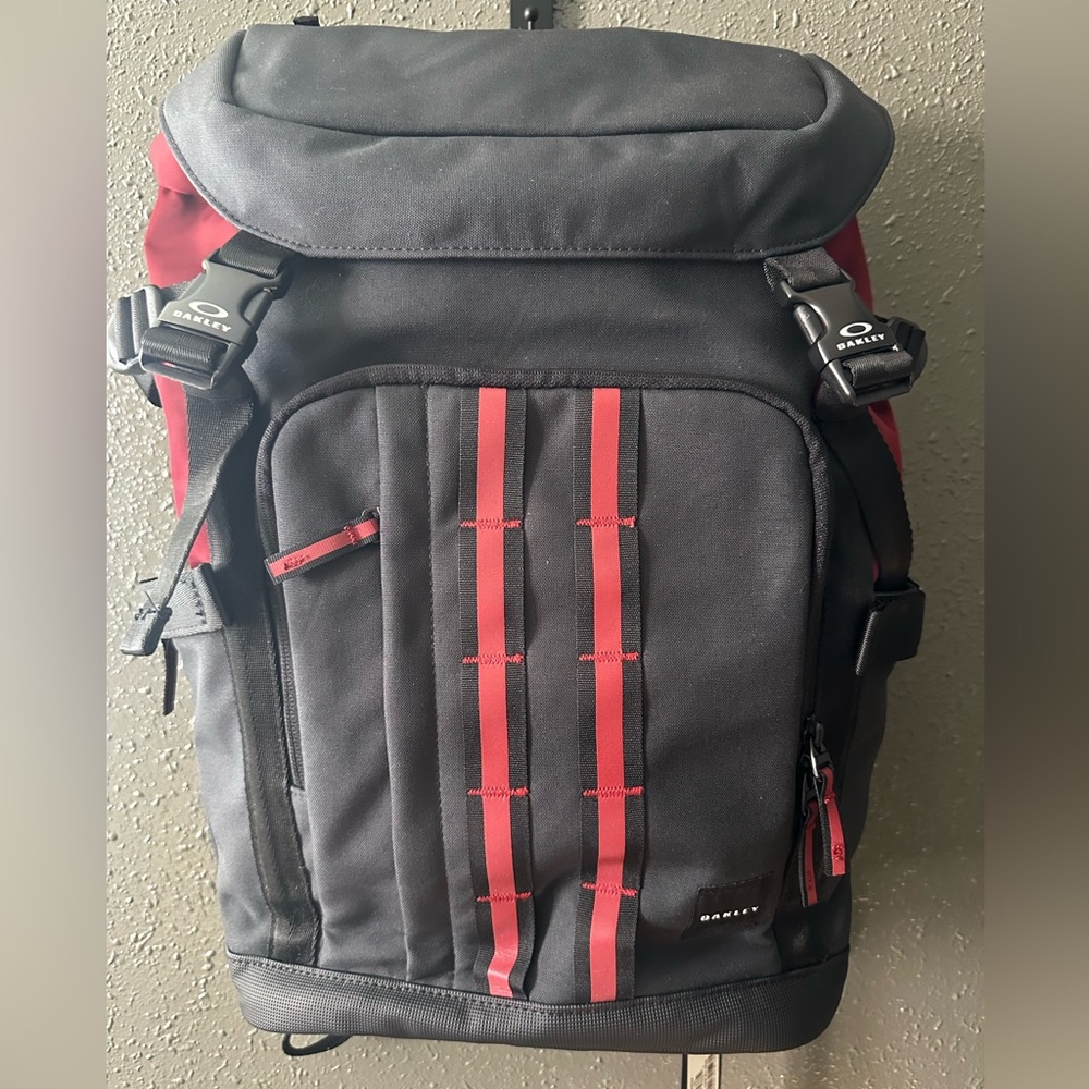 Oakley Utility Backpack